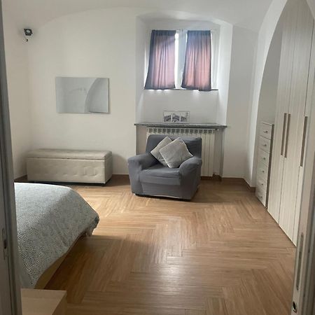 Apartamento Elle'S House Savona Exterior foto
