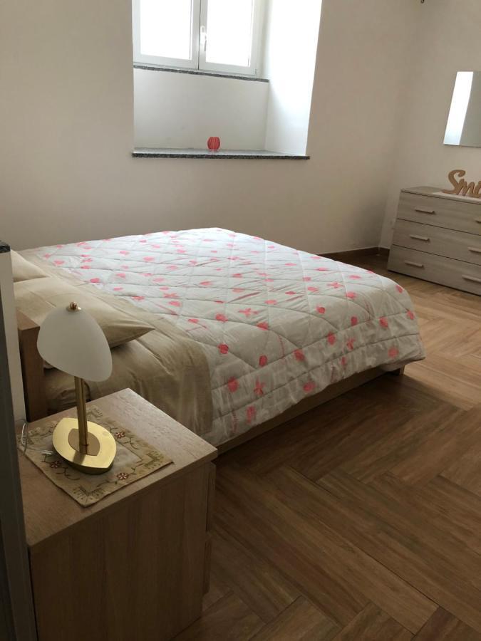 Apartamento Elle'S House Savona Exterior foto