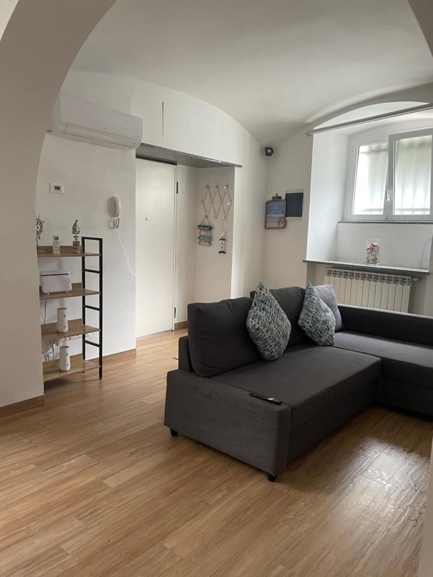 Apartamento Elle'S House Savona Exterior foto